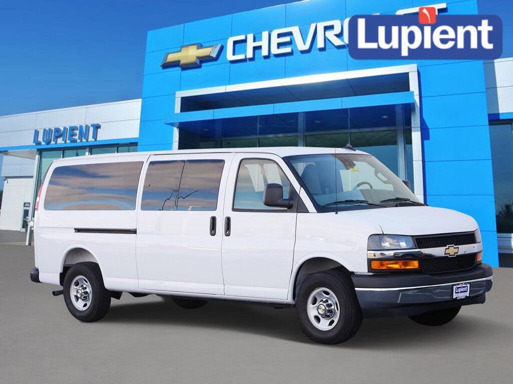 2025 Chevrolet Express 3500 LT Extended RWD