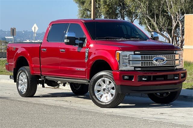 2017 Ford F-250 Super Duty Platinum Crew Cab 4WD
