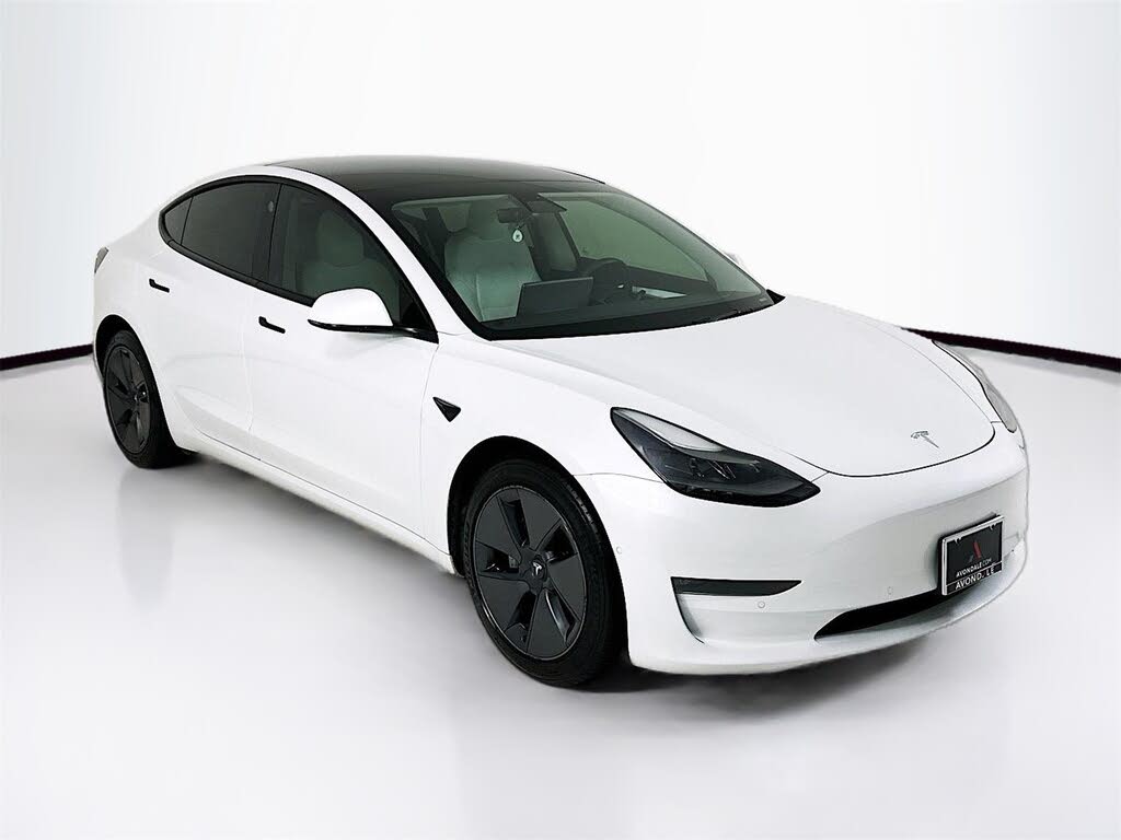 2022 Tesla Model 3 Long Range AWD