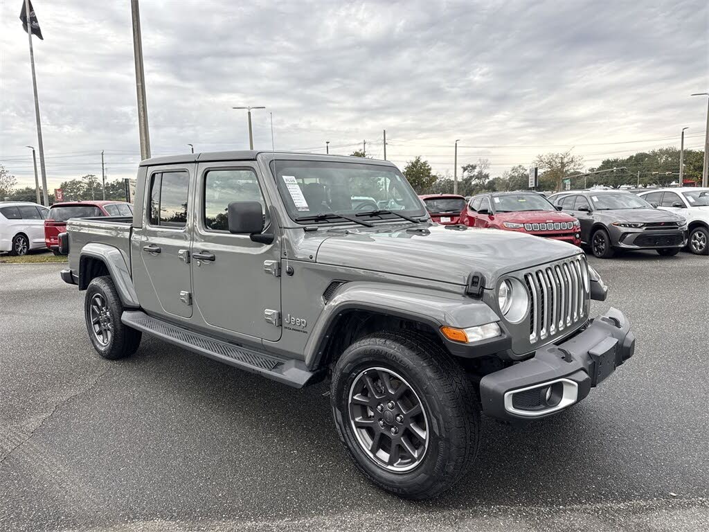 2023 Jeep Gladiator Overland Crew Cab 4WD