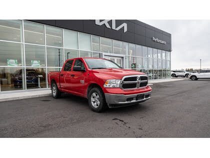 2023 RAM 1500 Classic SLT Crew Cab 4WD