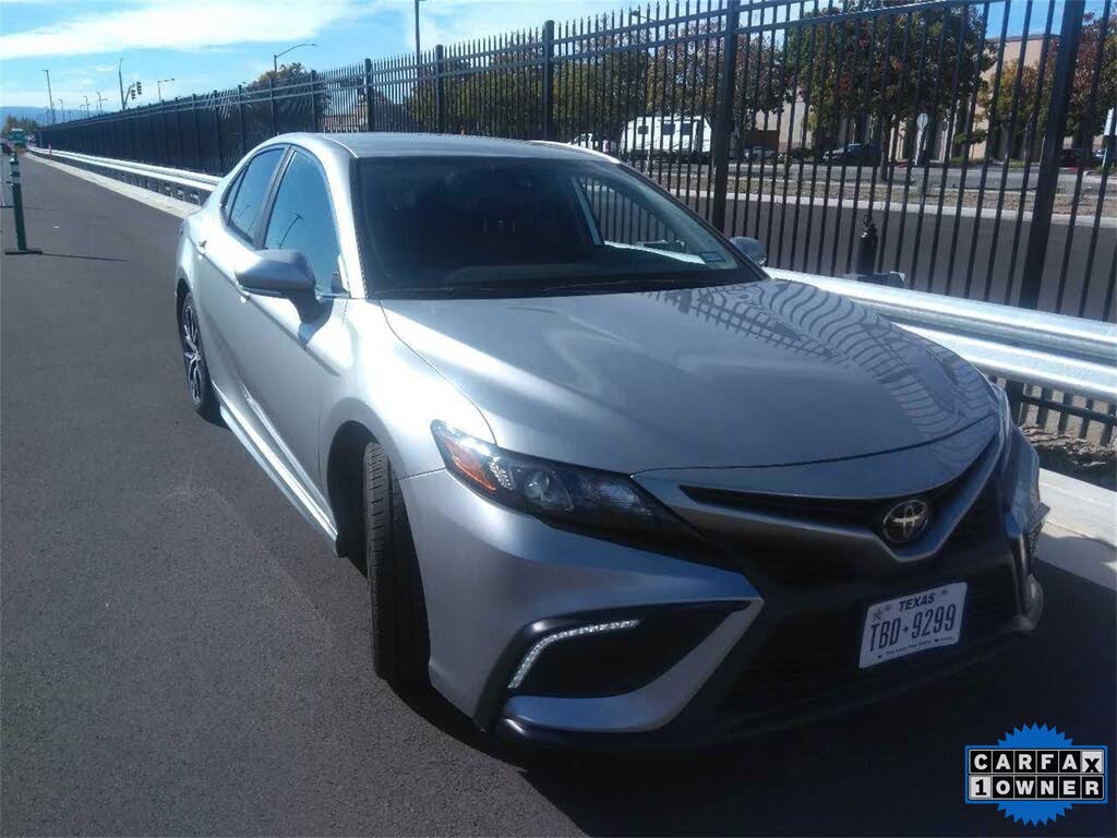 2023 Toyota Camry SE FWD