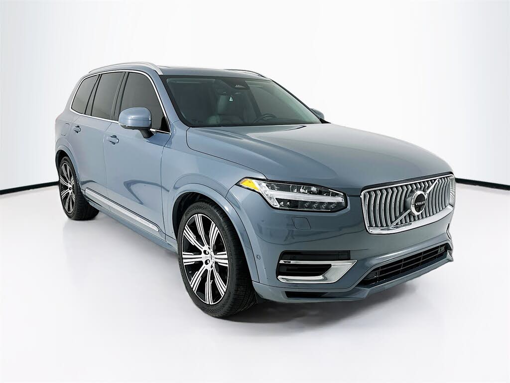 2023 Volvo XC90 Recharge T8 Ultimate Bright Theme 7-Passenger eAWD