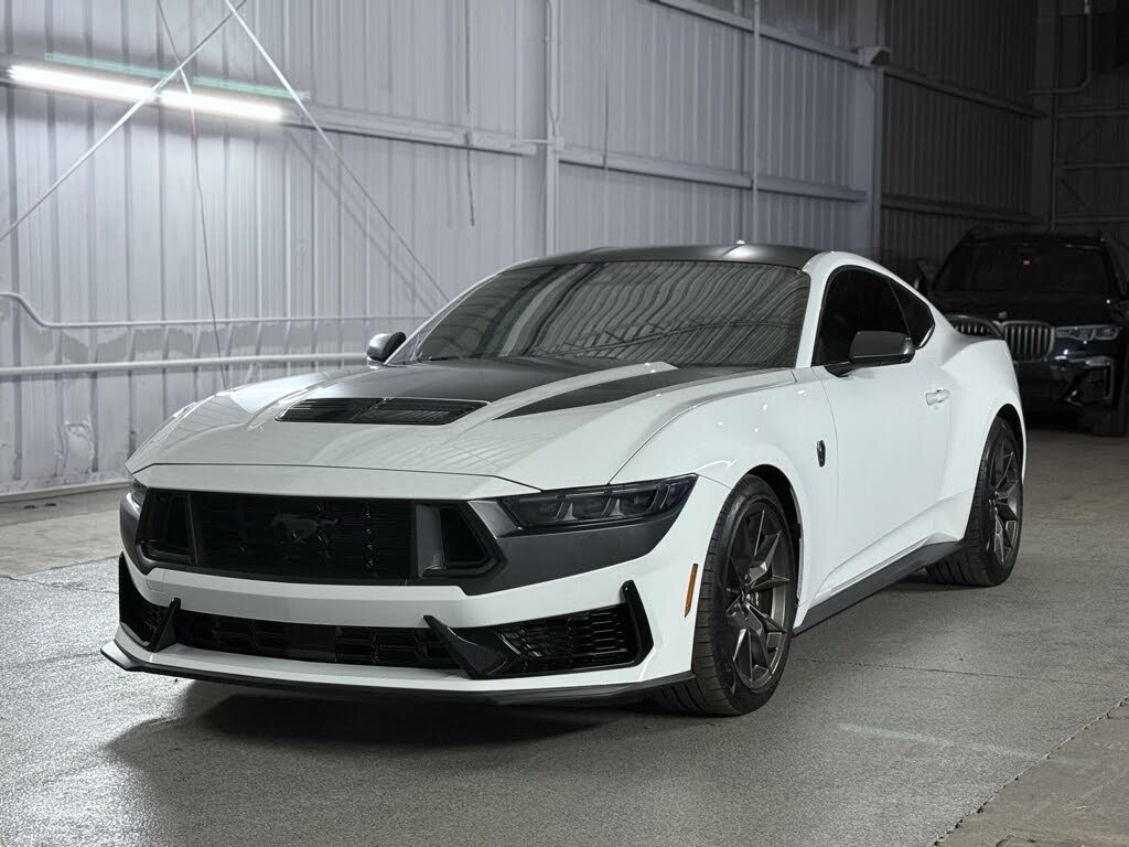 2024 Ford Mustang Dark Horse Fastback RWD