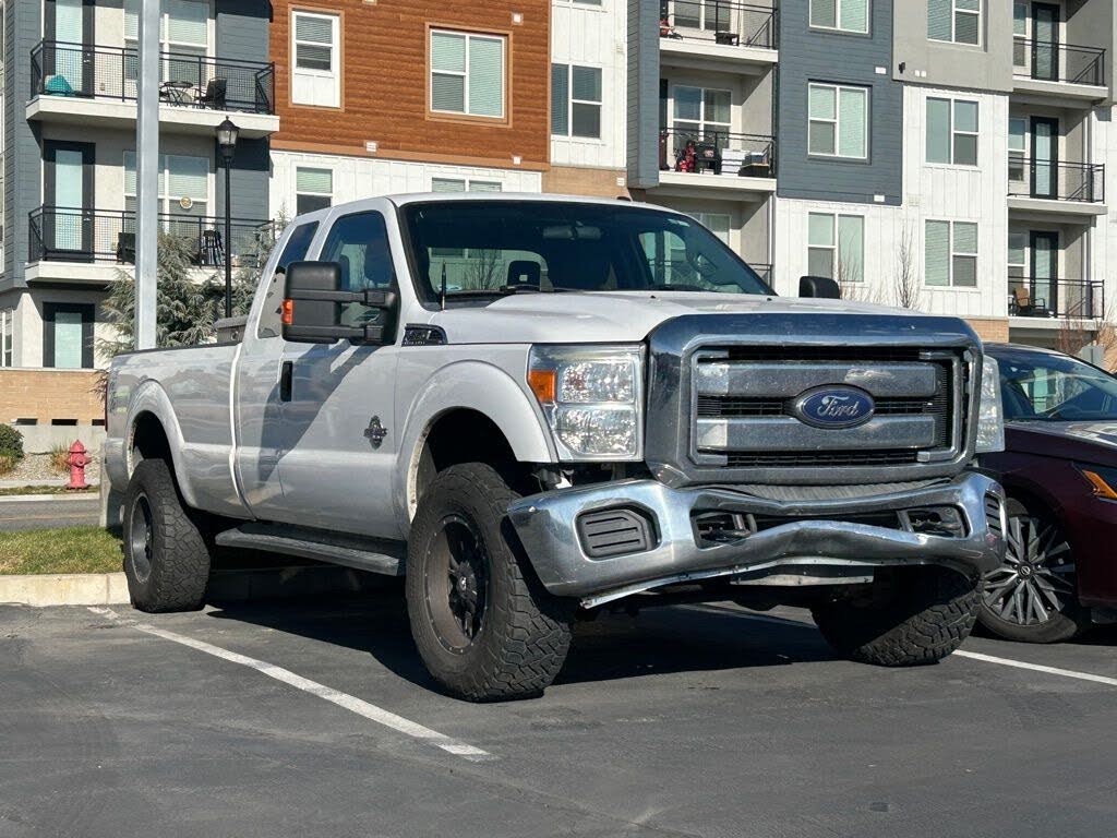 2015 Ford F-350 Super Duty XLT SuperCab 4WD