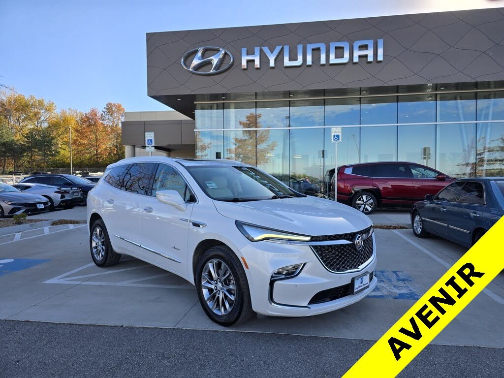 2022 Buick Enclave Avenir AWD
