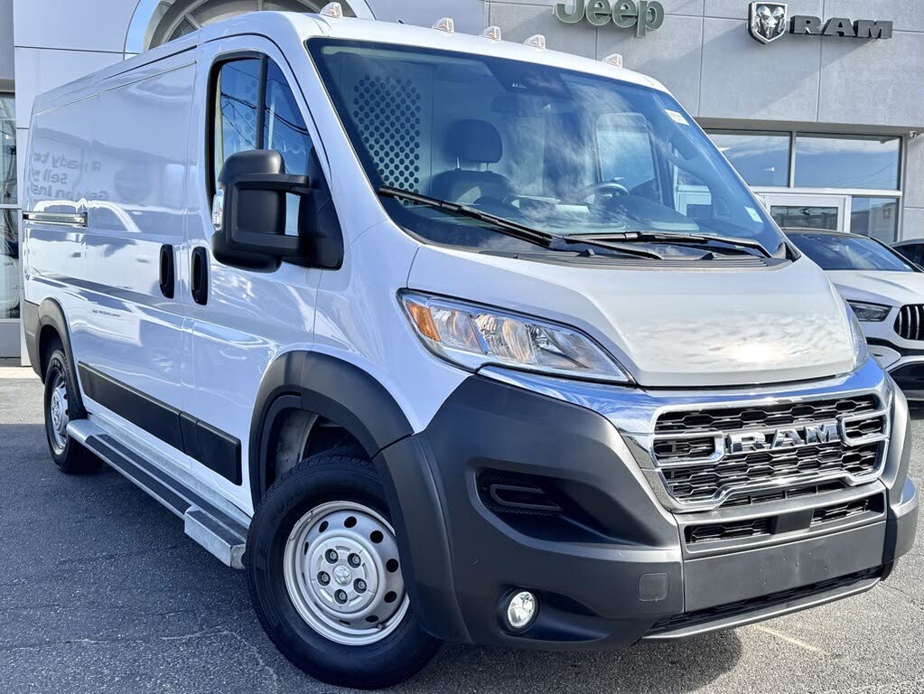 2023 RAM ProMaster 2500 136 Low Roof Cargo Van FWD