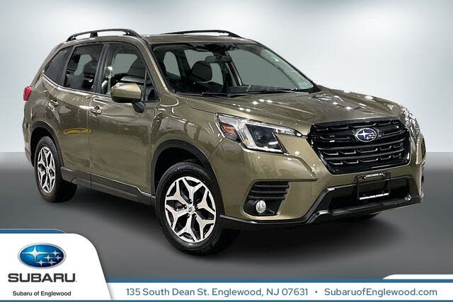 2023 Subaru Forester Premium Crossover AWD