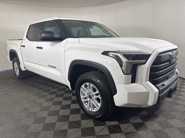 2023 Toyota Tundra SR5 CrewMax Cab 4WD