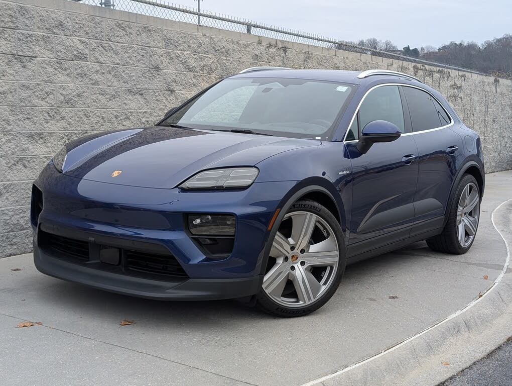 2024 Porsche Macan AWD