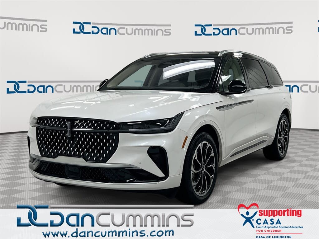 2025 Lincoln Nautilus Reserve AWD