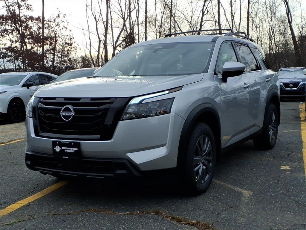 2025 Nissan Pathfinder SV 4WD