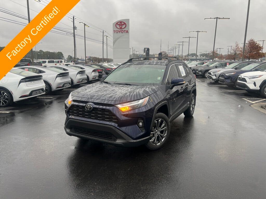 2025 Toyota RAV4 Hybrid XLE Premium AWD