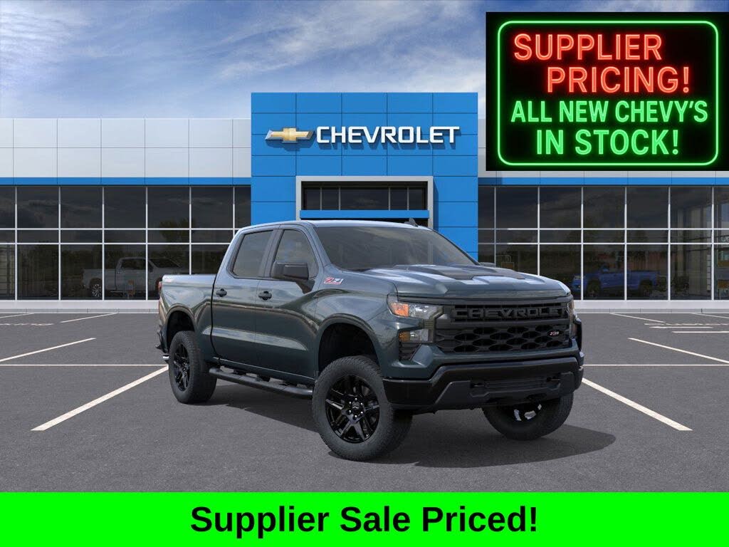 2026 Chevrolet Silverado 1500 Custom Trail Boss Crew Cab 4WD