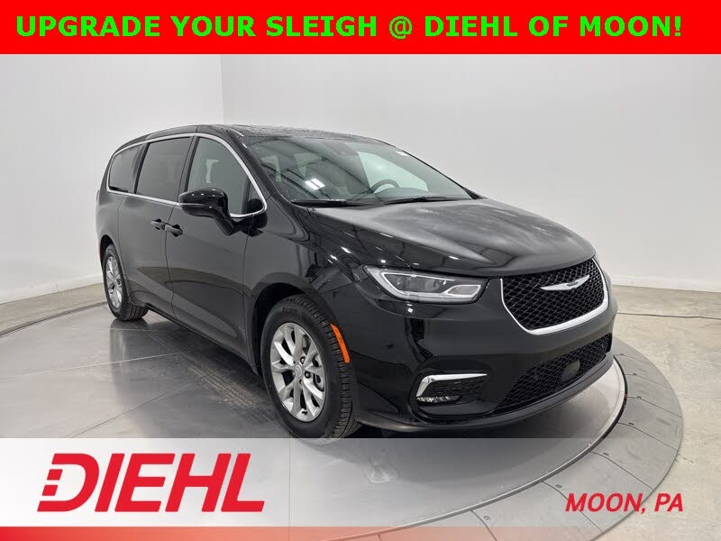 2026 Chrysler Pacifica Limited FWD