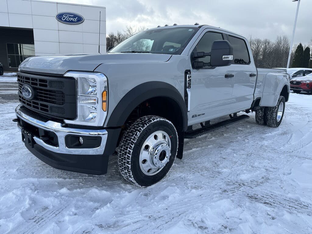 2026 Ford F-450 Super Duty XL Crew Cab LB DRW 4WD