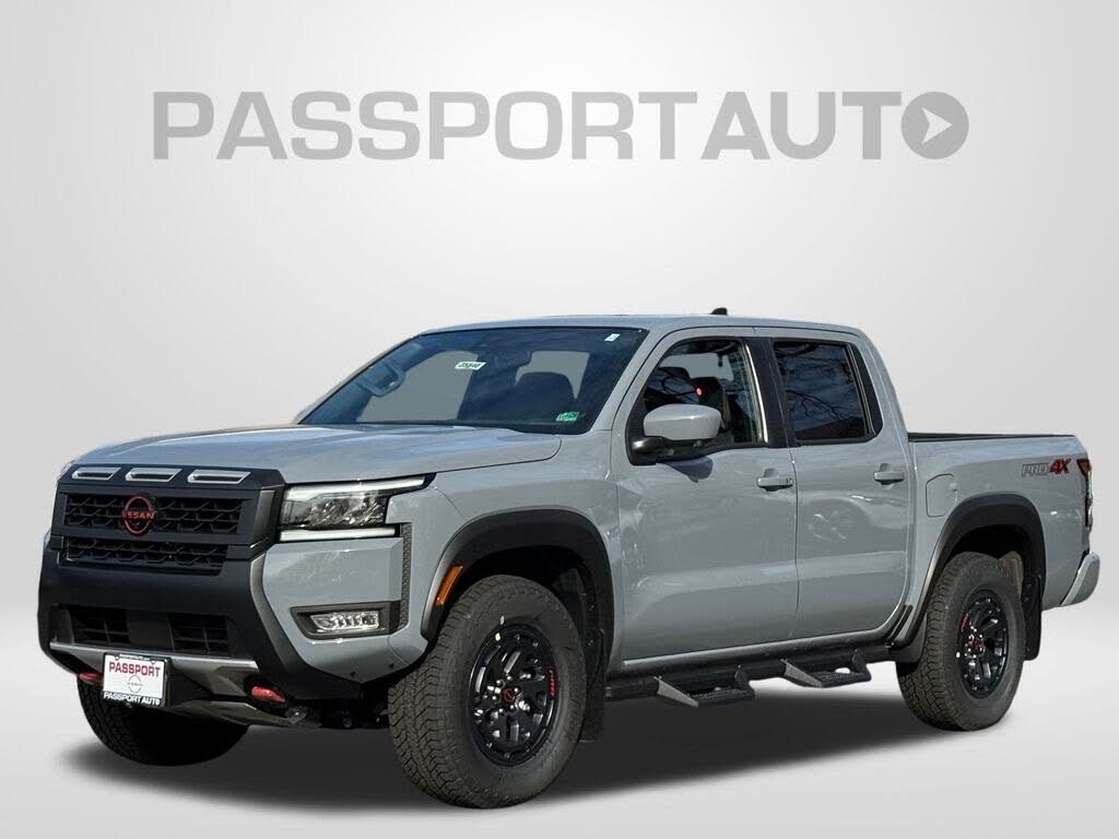 2026 Nissan Frontier PRO-4X Crew Cab 4WD