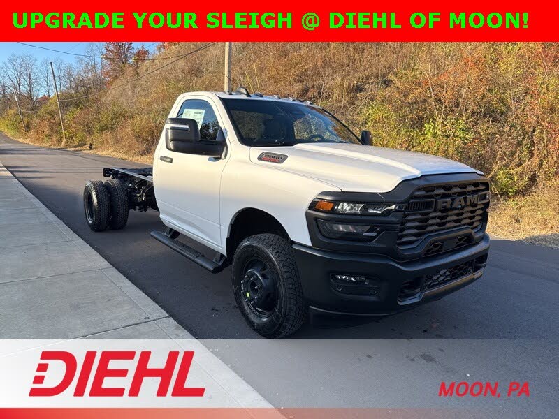 2026 RAM 3500 Chassis Tradesman Regular Cab LB DRW 4WD