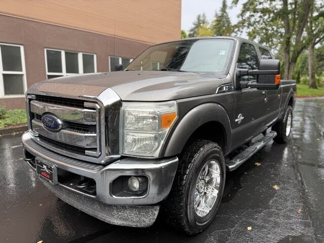 2012 Ford F-250 Super Duty Lariat Crew Cab 4WD