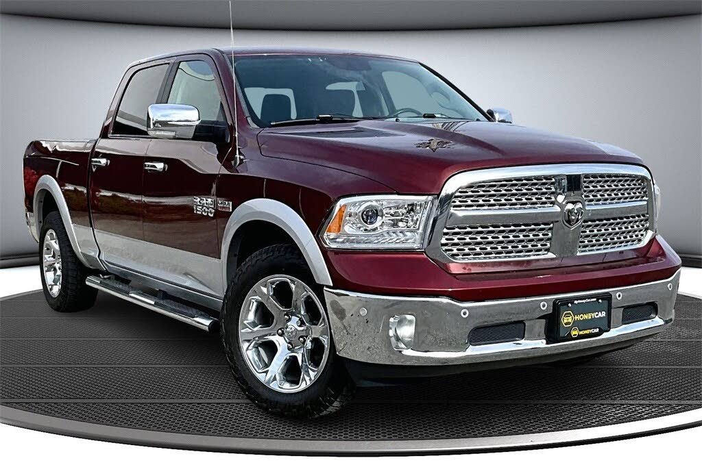 2016 RAM 1500 Laramie Crew Cab 4WD