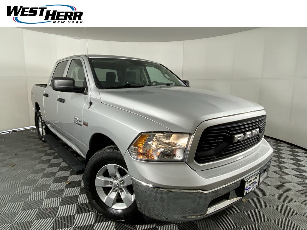 2017 RAM 1500 Tradesman Crew Cab 4WD