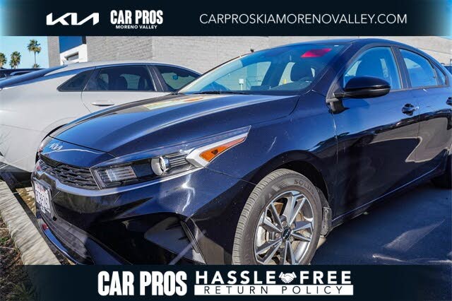 2022 Kia Forte LXS FWD