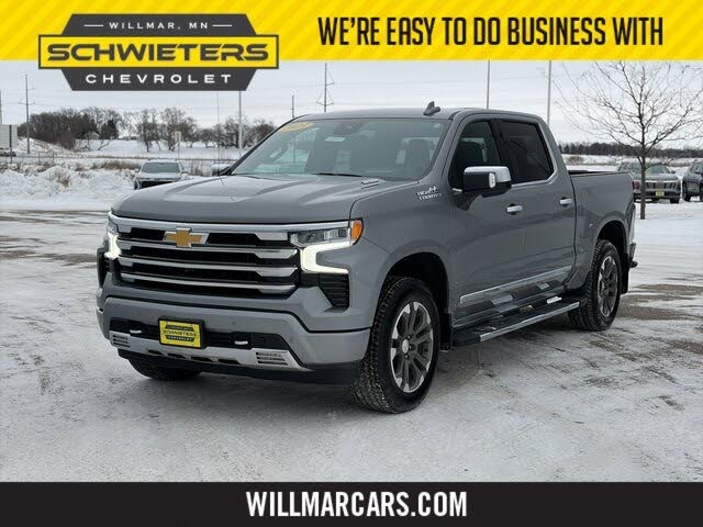 2023 Chevrolet Silverado 1500 High Country Crew Cab 4WD