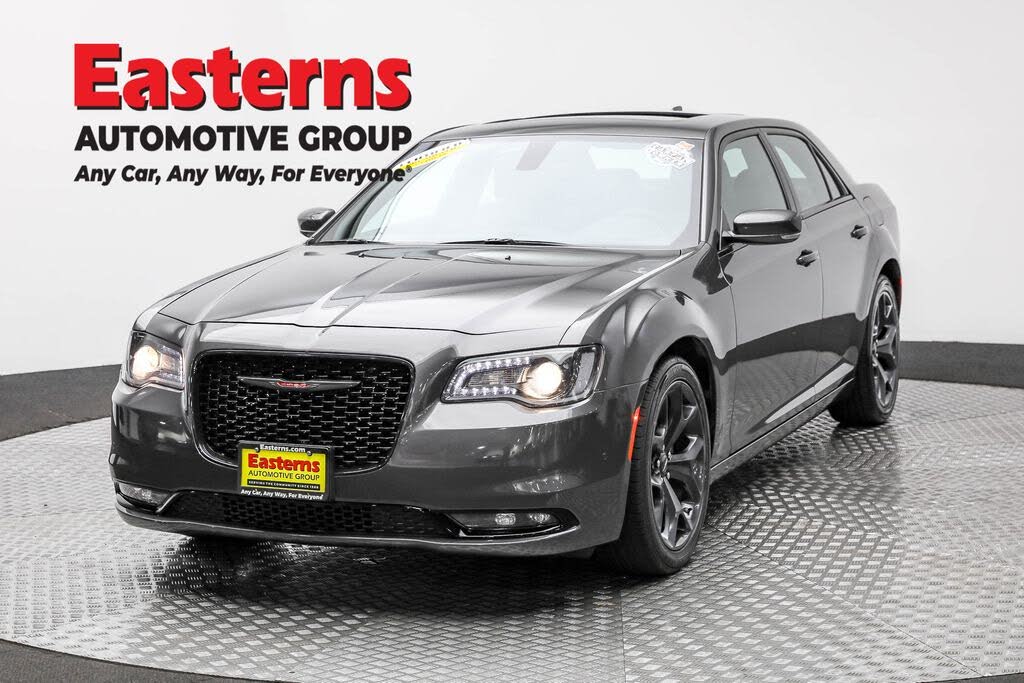 2023 Chrysler 300 S V6 RWD