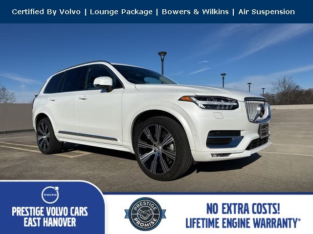 2023 Volvo XC90 B6 Ultimate Bright Theme 7-Passenger AWD