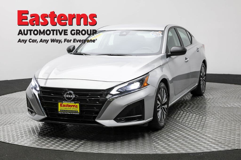 2024 Nissan Altima 2.5 SV FWD