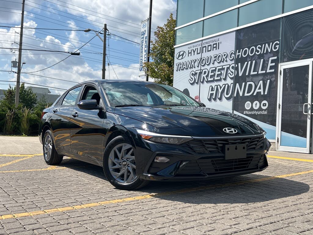 2025 Hyundai Elantra Preferred FWD