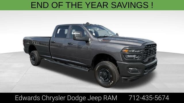 2025 RAM 2500 Tradesman Crew Cab LB 4WD