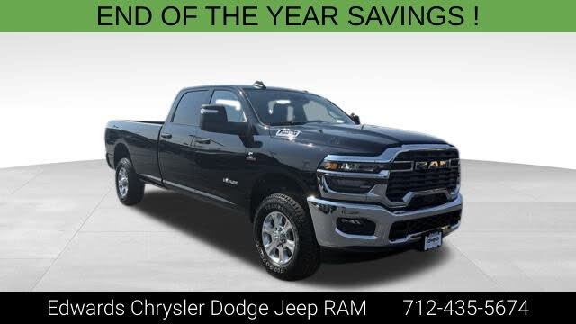 2025 RAM 3500 Big Horn Crew Cab LB 4WD