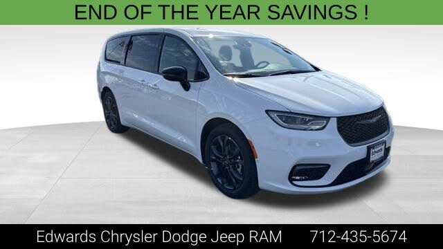 2026 Chrysler Pacifica Limited AWD