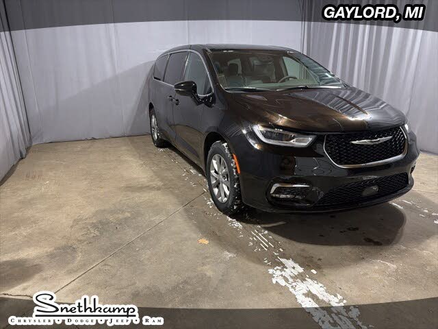 2026 Chrysler Pacifica Limited AWD