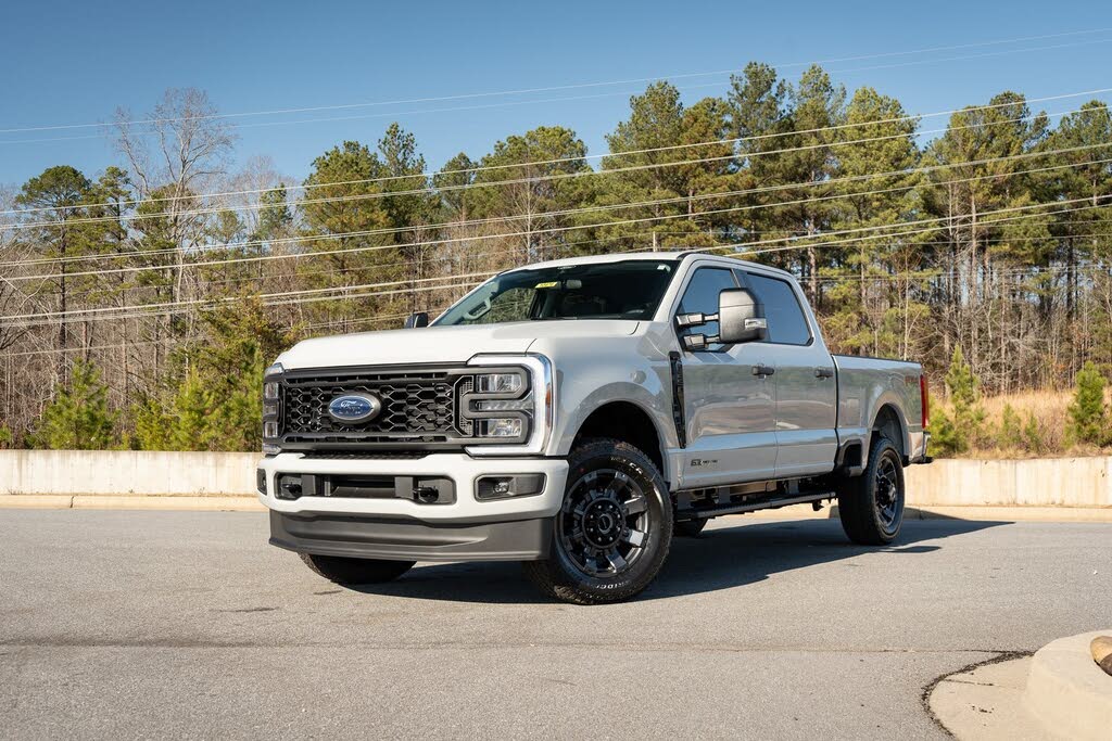 2026 Ford F-250 Super Duty XL Crew Cab 4WD