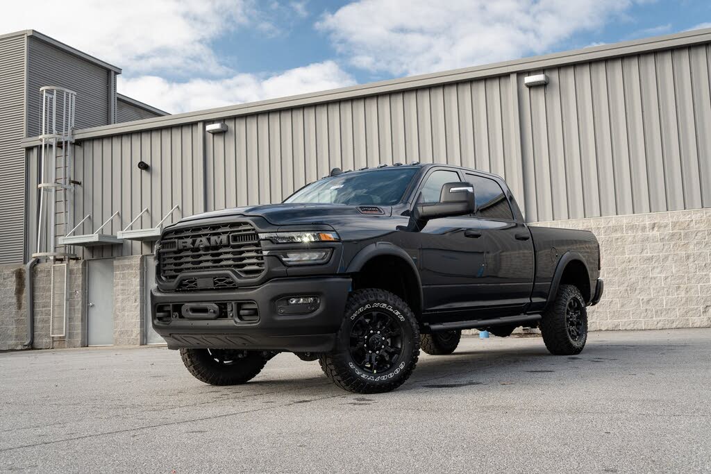 2026 RAM 2500 Tradesman Crew Cab 4WD