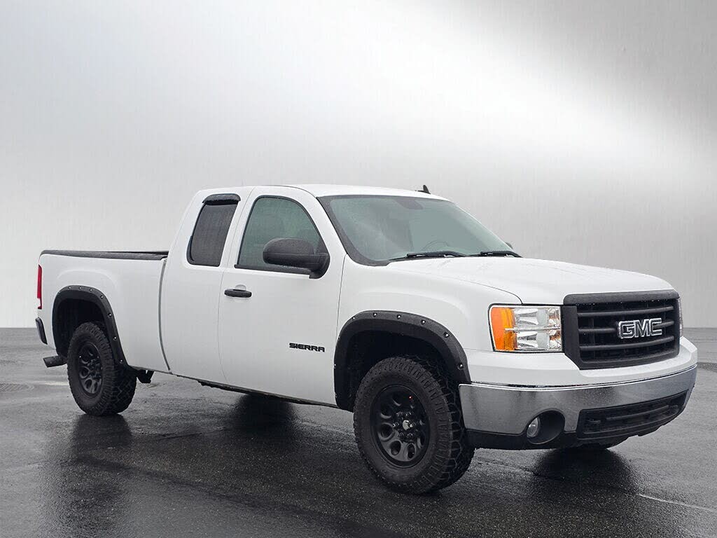 2013 GMC Sierra 1500 SL Ext. Cab 4WD