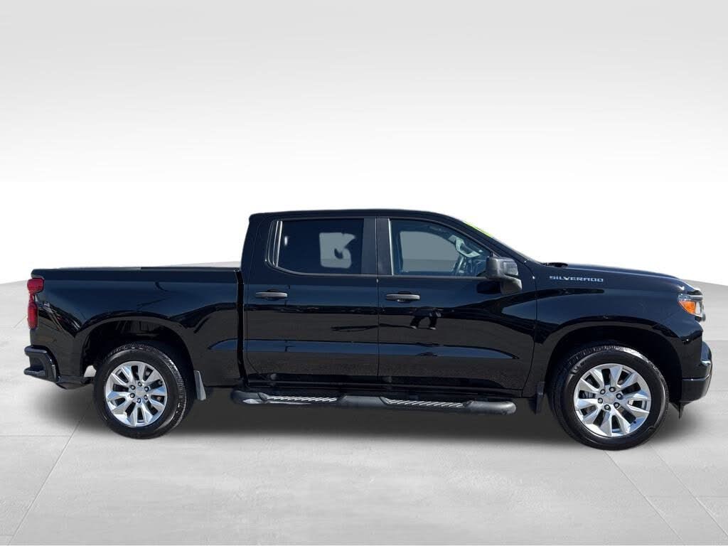 2022 Chevrolet Silverado 1500 Custom Crew Cab RWD