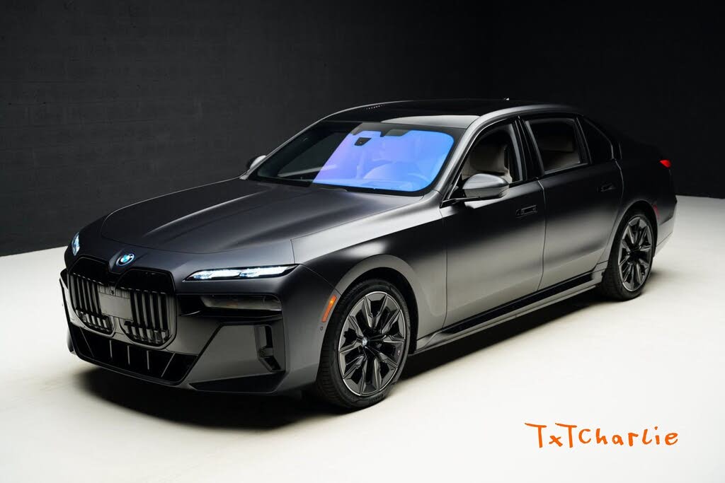2023 BMW i7 xDrive60 AWD