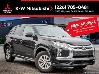 2023 Mitsubishi RVR SE AWC