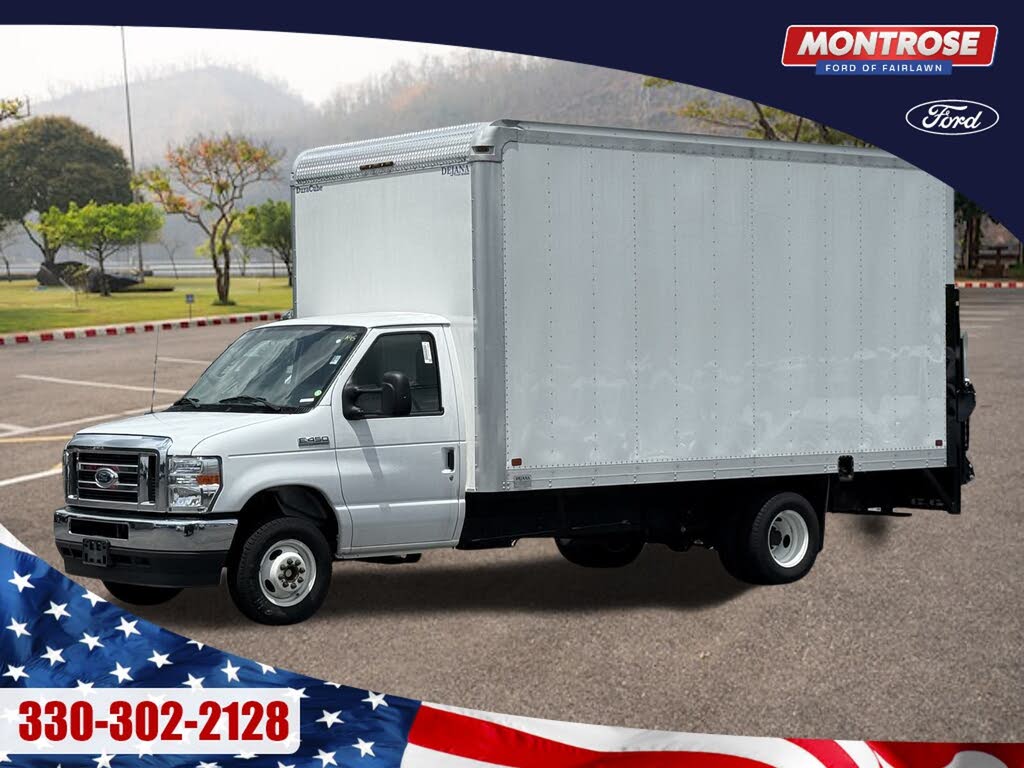 2024 Ford E-Series Chassis E-450 SD Cutaway 158 DRW RWD