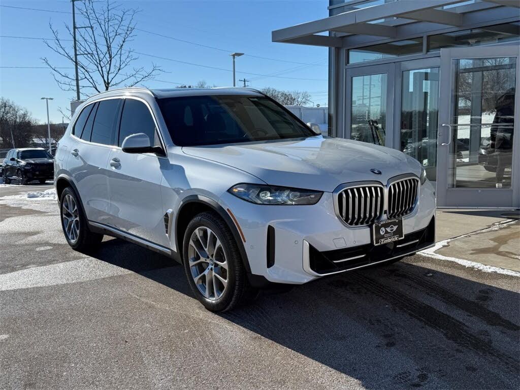 2025 BMW X5 xDrive40i AWD