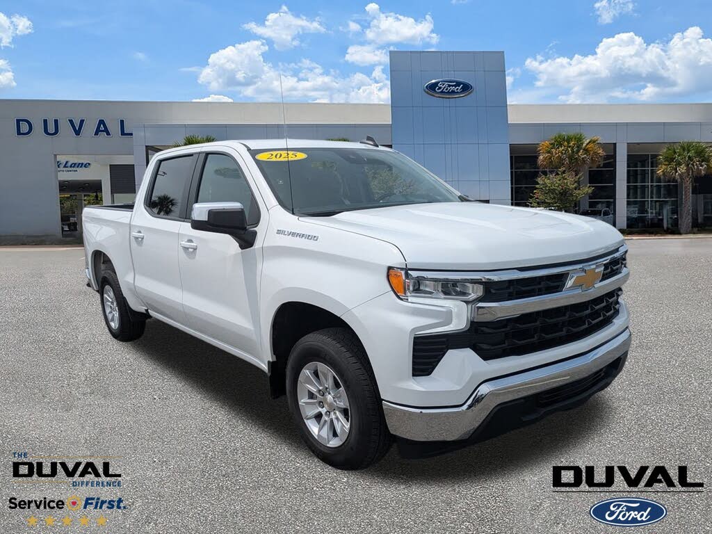 2025 Chevrolet Silverado 1500 LT Crew Cab RWD