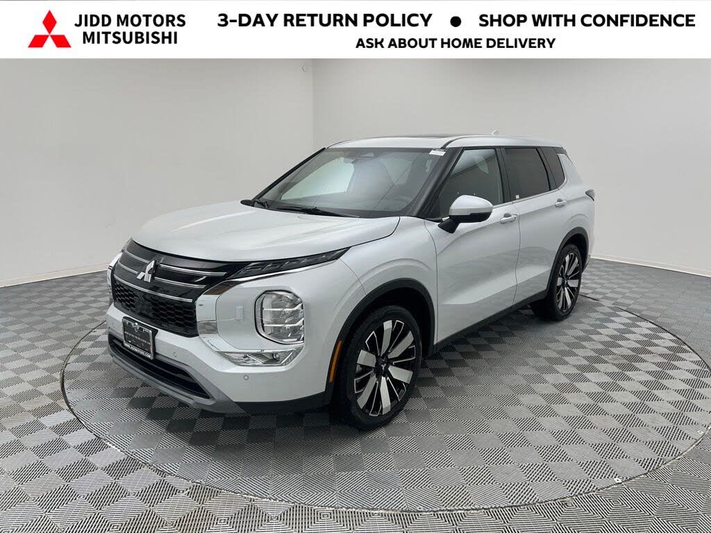 2026 Mitsubishi Outlander SE FWD