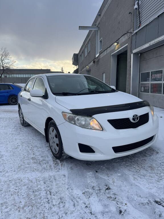 Toyota Corolla Base 2010