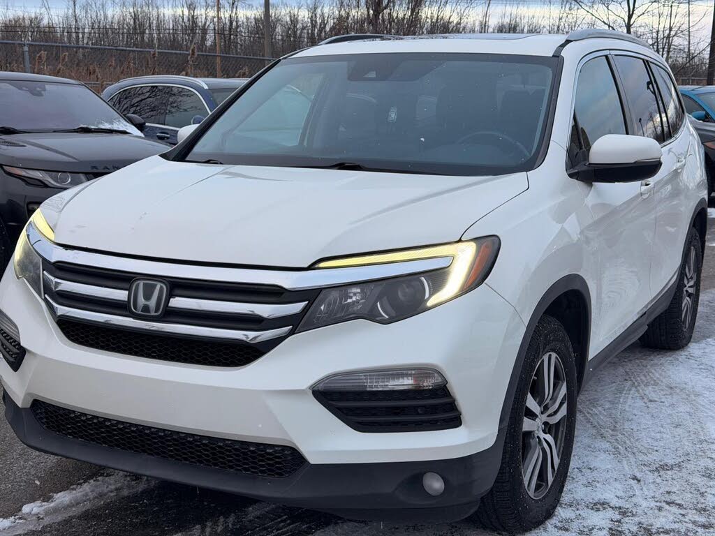 2017 Honda Pilot EX-L AWD with RES
