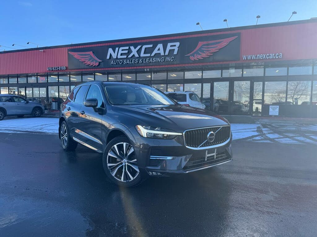 2022 Volvo XC60 B6 Momentum AWD
