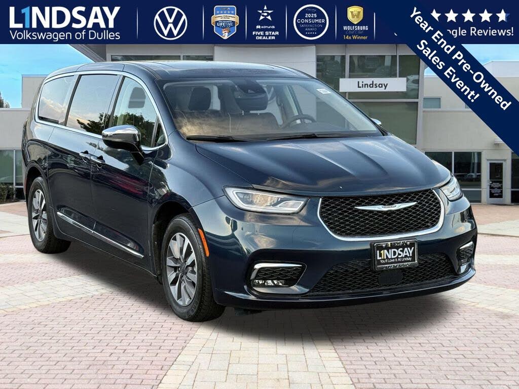 2023 Chrysler Pacifica Hybrid Limited FWD