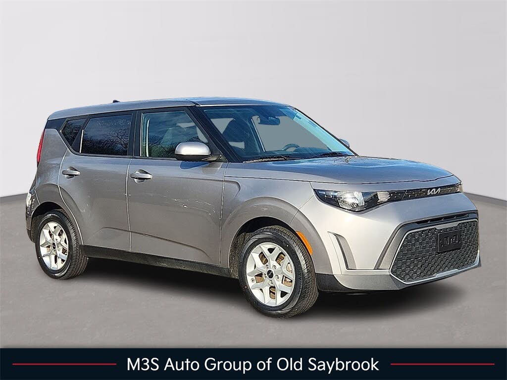 2023 Kia Soul LX FWD